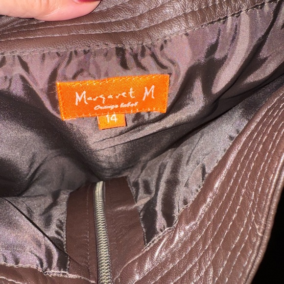 Chocolate Brown Genuine Leather mini skater skirt - Picture 4 of 6